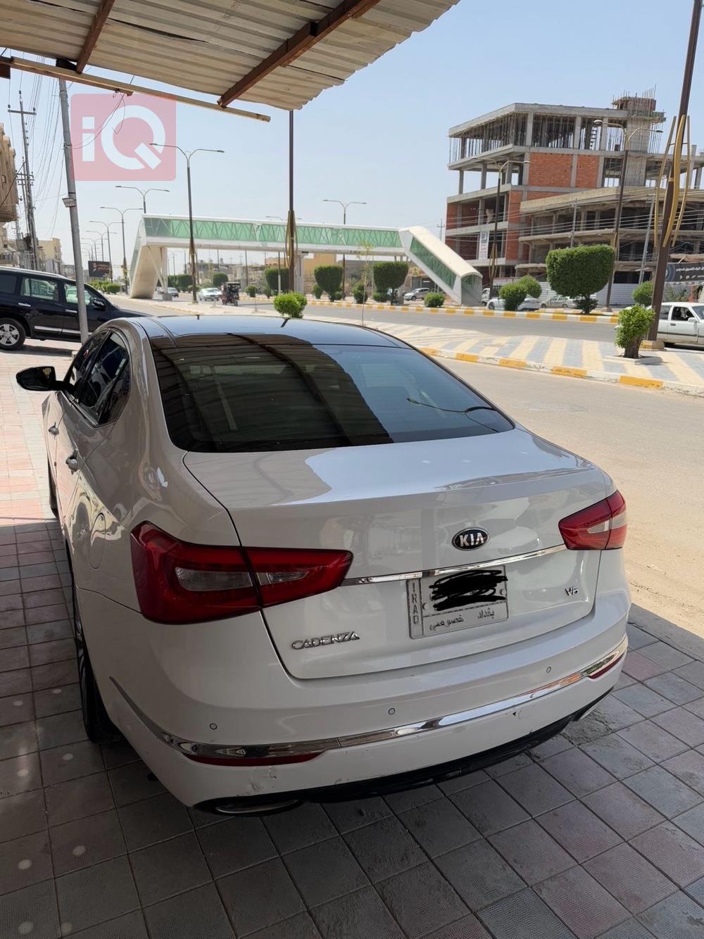 Kia Cadenza